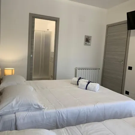 Casa Vacanza Gioema Bed & Breakfast