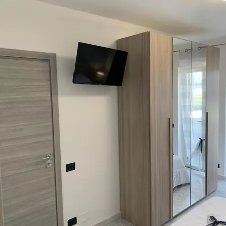 Casa Vacanza Gioema Bed & Breakfast *